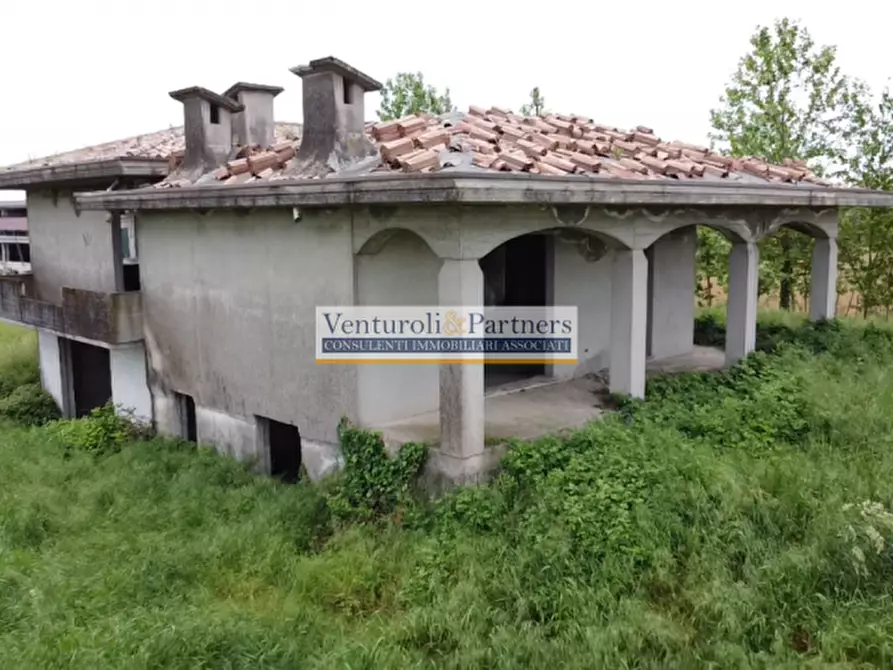 Immagine 14 di Villa in vendita  in via belgioioso a Bedizzole