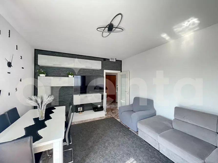 Immagine 3 di Appartamento in vendita  in Via Felice Cavallotti a Montichiari