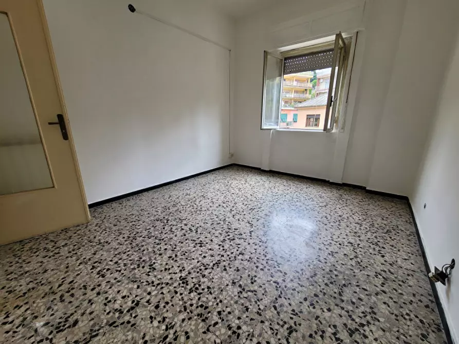 Immagine 7 di Appartamento in vendita  in via turati a Savona