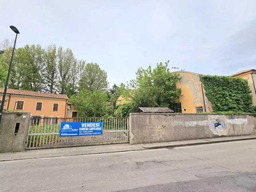Immagine 3 di Terreno in vendita  in VIA PRINCIPE AMEDEO a Este