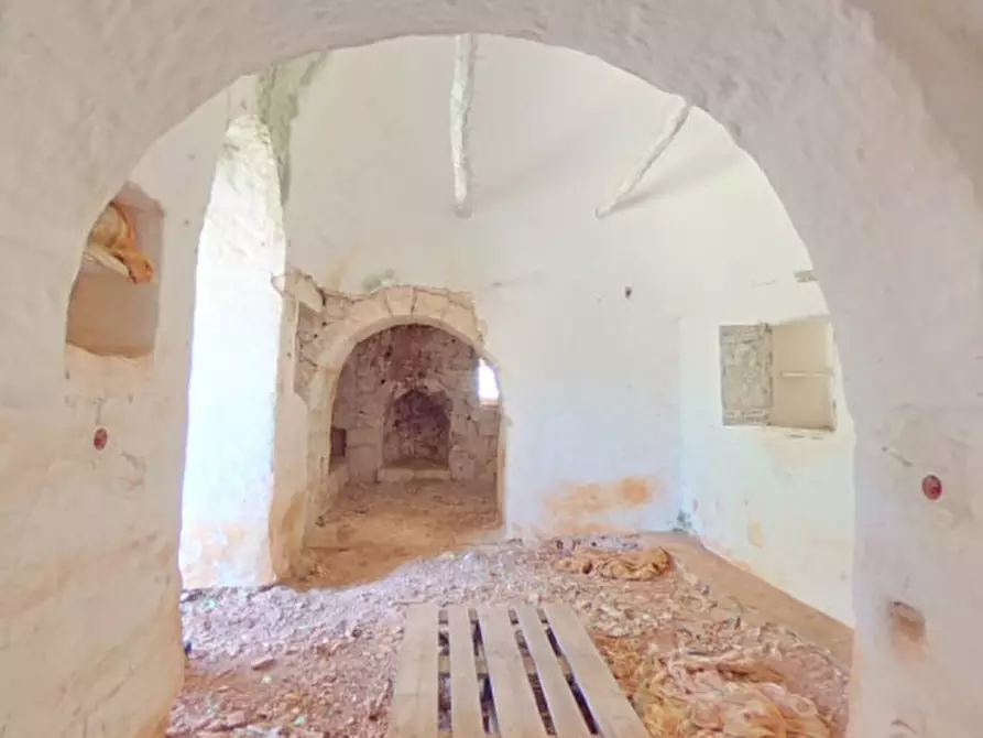 Immagine 13 di Rustico / casale in vendita  a Ceglie Messapico