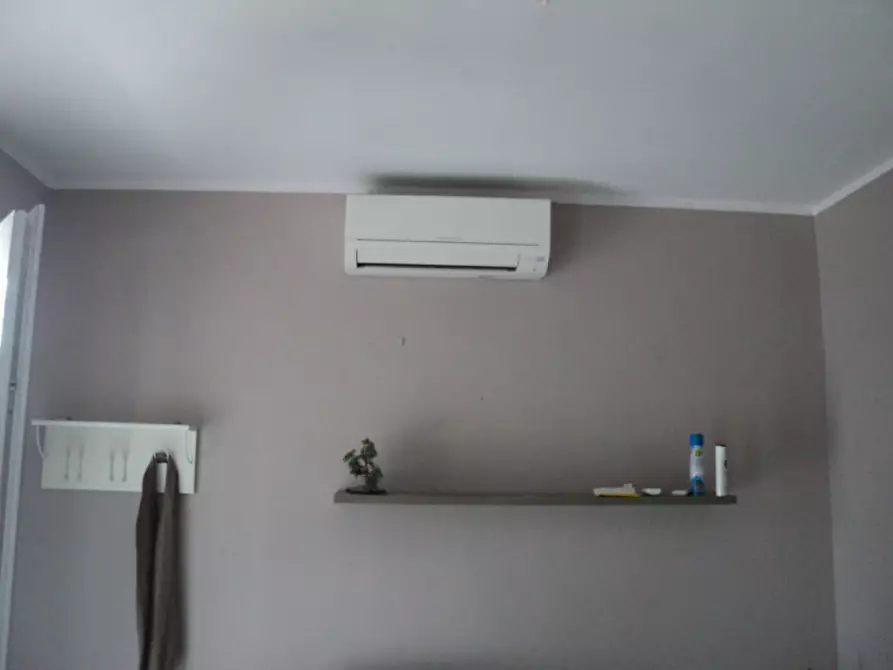 Immagine 14 di Casa bifamiliare in vendita  in Viale San Salvador 11 a Comacchio