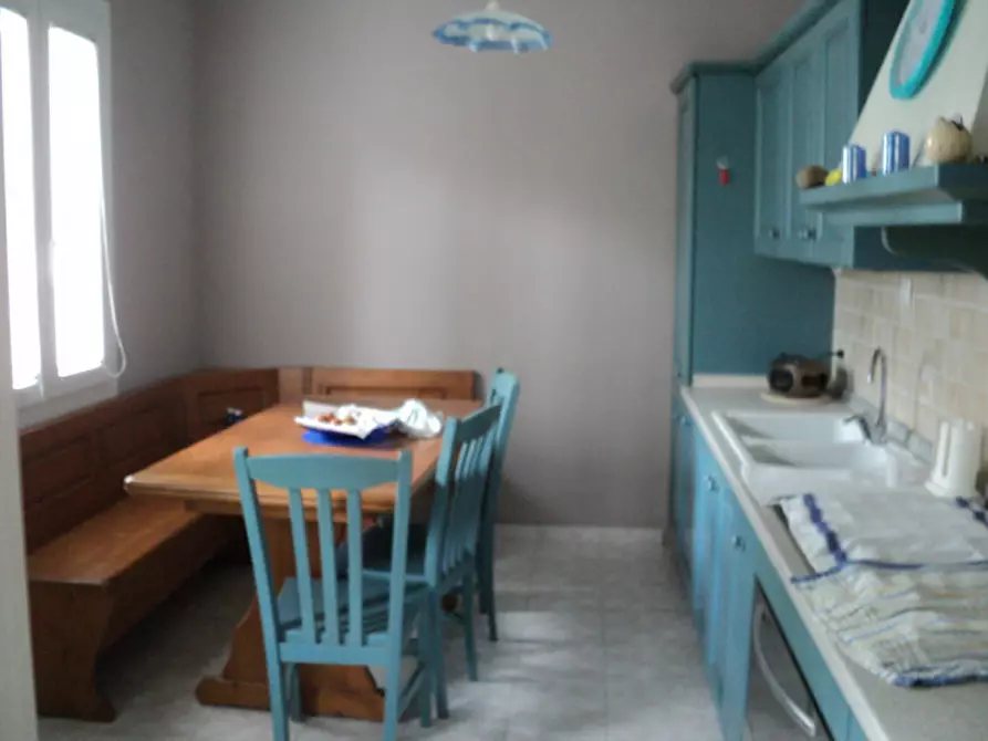 Immagine 17 di Casa bifamiliare in vendita  in Viale San Salvador 11 a Comacchio