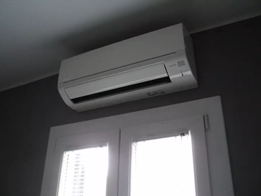 Immagine 31 di Casa bifamiliare in vendita  in Viale San Salvador 11 a Comacchio