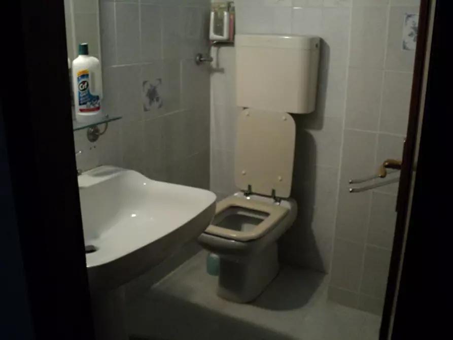 Immagine 41 di Casa bifamiliare in vendita  in Viale San Salvador 11 a Comacchio