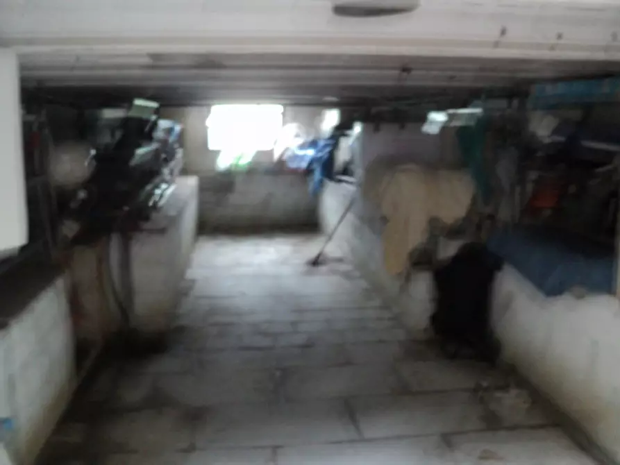 Immagine 45 di Casa bifamiliare in vendita  in Viale San Salvador 11 a Comacchio