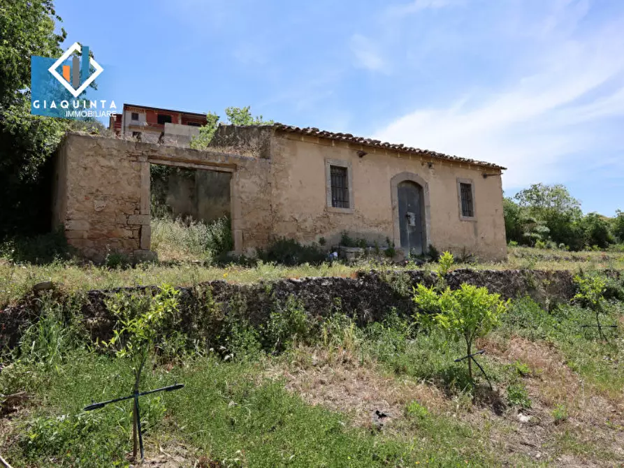 Immagine 14 di Terreno in vendita  in c.da Passo di noce snc a Palagonia