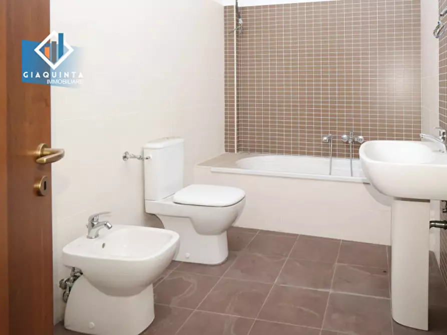 Immagine 10 di Casa indipendente in vendita  in via Giuseppe Garibaldi n 21 a Palagonia