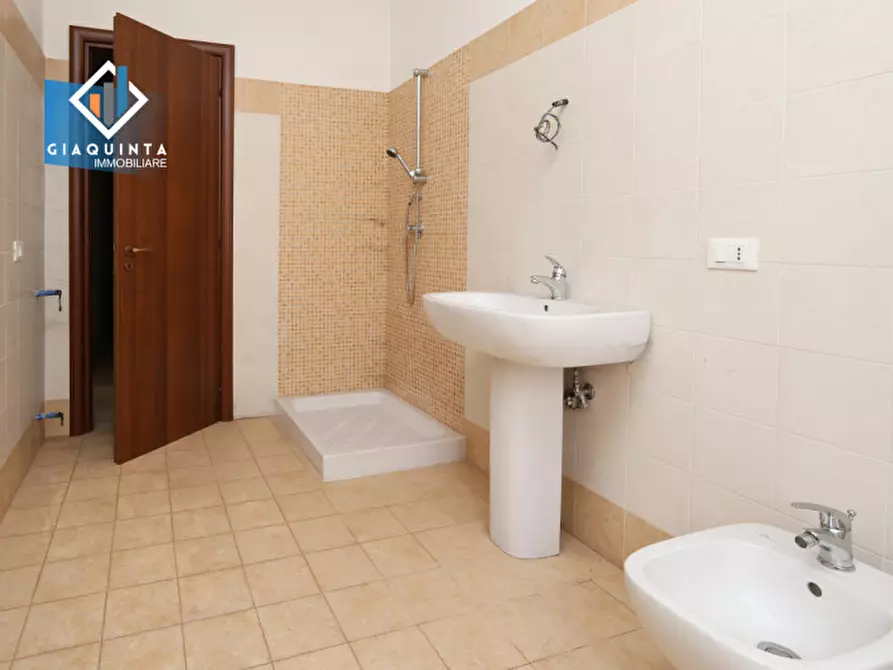 Immagine 17 di Casa indipendente in vendita  in via Giuseppe Garibaldi n 21 a Palagonia