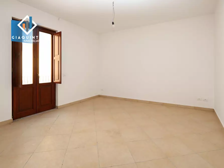 Immagine 18 di Casa indipendente in vendita  in via Giuseppe Garibaldi n 21 a Palagonia