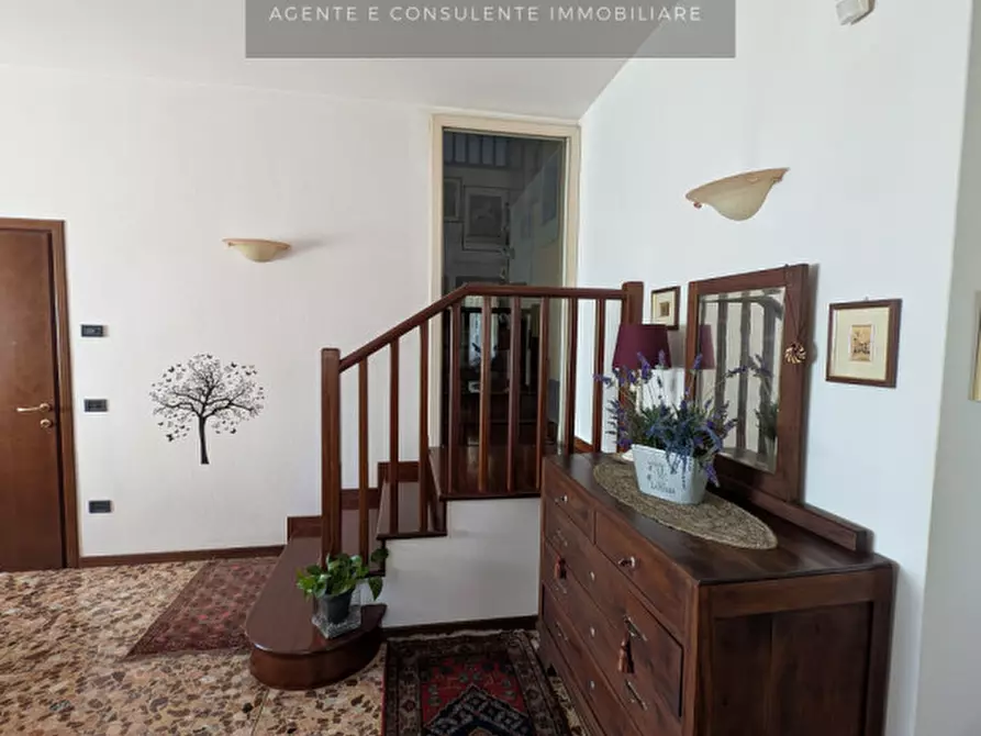 Immagine 38 di Casa bifamiliare in vendita  a Vittorio Veneto