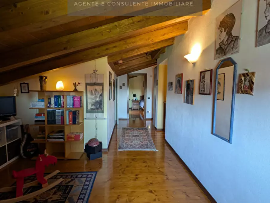 Immagine 40 di Casa bifamiliare in vendita  a Vittorio Veneto