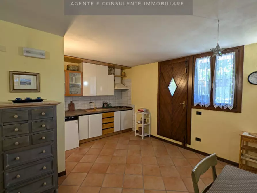 Immagine 45 di Casa bifamiliare in vendita  a Vittorio Veneto