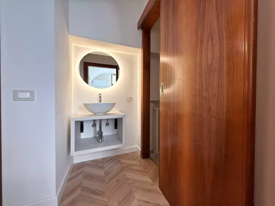 Immagine 6 di Appartamento in affitto  in via duomo 6 a Verona