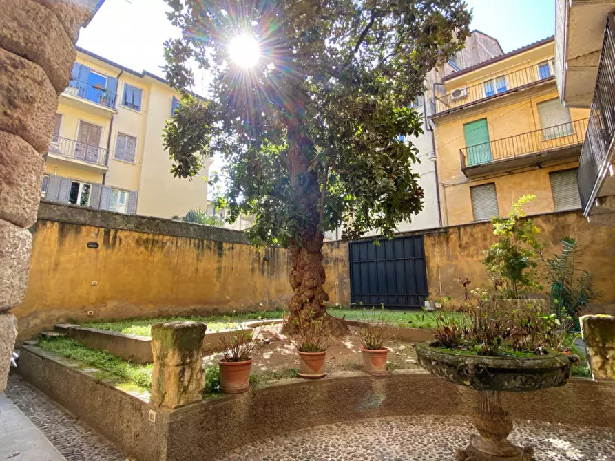 Immagine 11 di Appartamento in affitto  in via duomo 6 a Verona