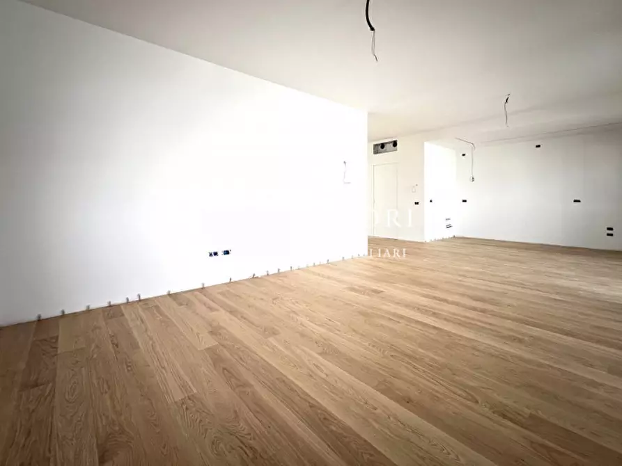 Immagine 5 di Appartamento in vendita  a Castelfranco Veneto