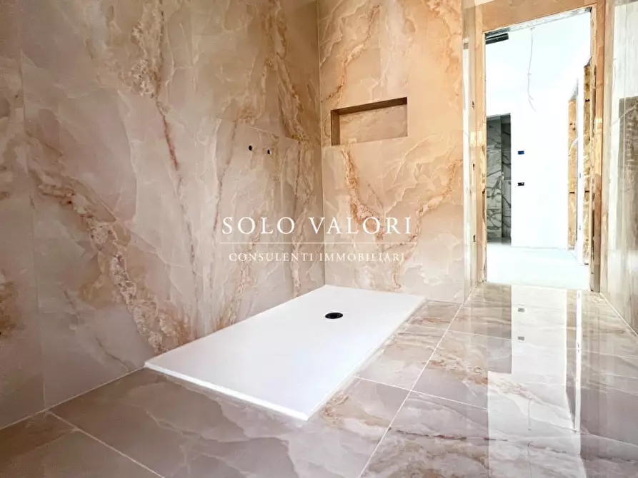 Immagine 6 di Appartamento in vendita  a Castelfranco Veneto