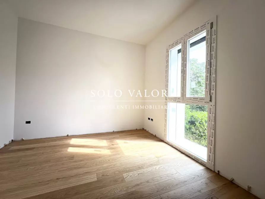 Immagine 10 di Appartamento in vendita  a Castelfranco Veneto