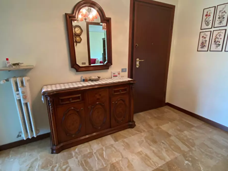 Immagine 15 di Appartamento in vendita  in Via Montanara a Parma