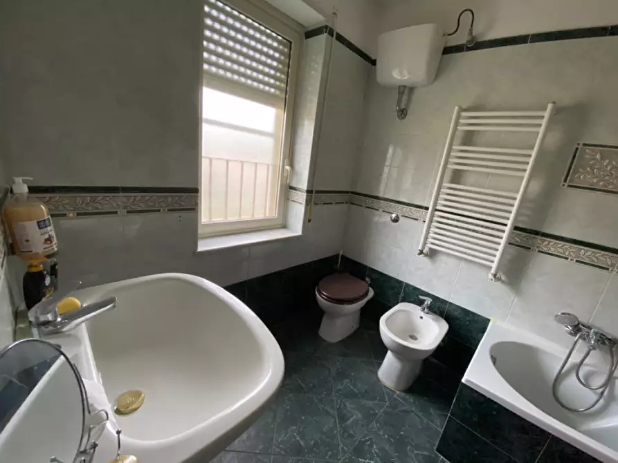 Immagine 10 di Appartamento in vendita  a Reggio Di Calabria