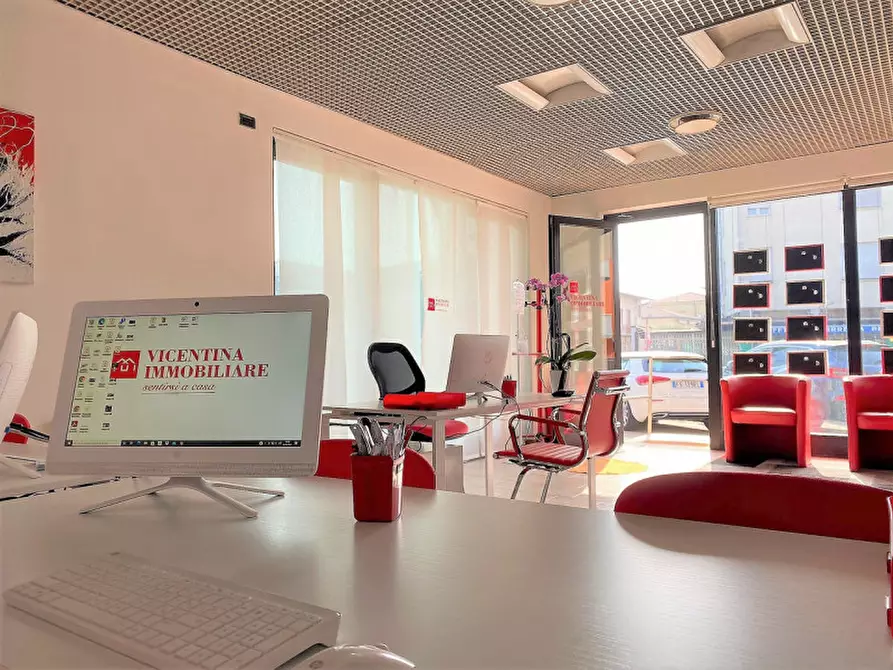 Immagine 3 di Terreno in vendita  in via Torre Rossa a Camisano Vicentino