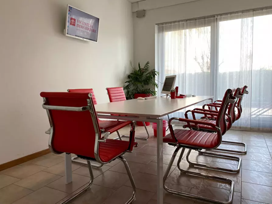 Immagine 10 di Terreno in vendita  in via Torre Rossa a Camisano Vicentino