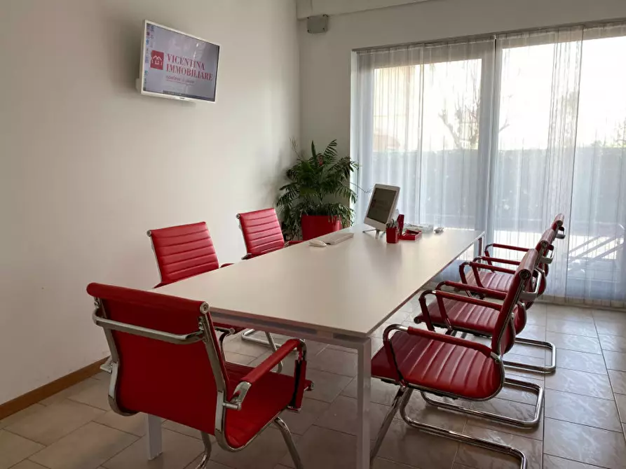 Immagine 11 di Terreno in vendita  in via Torre Rossa a Camisano Vicentino