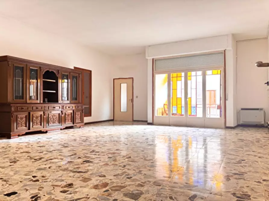 Immagine 1 di Appartamento in vendita  a Fiorenzuola D'arda