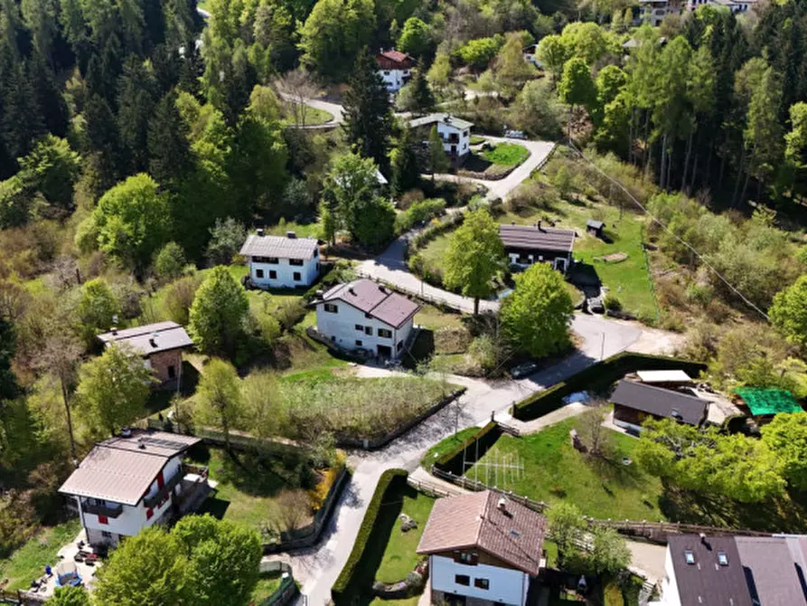 Immagine 2 di Villa in vendita  in Via del Lavachel a Trento