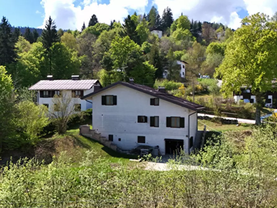 Immagine 20 di Villa in vendita  in Via del Lavachel a Trento