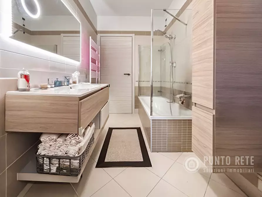 Immagine 24 di Appartamento in vendita  in Via Prese a Pescantina