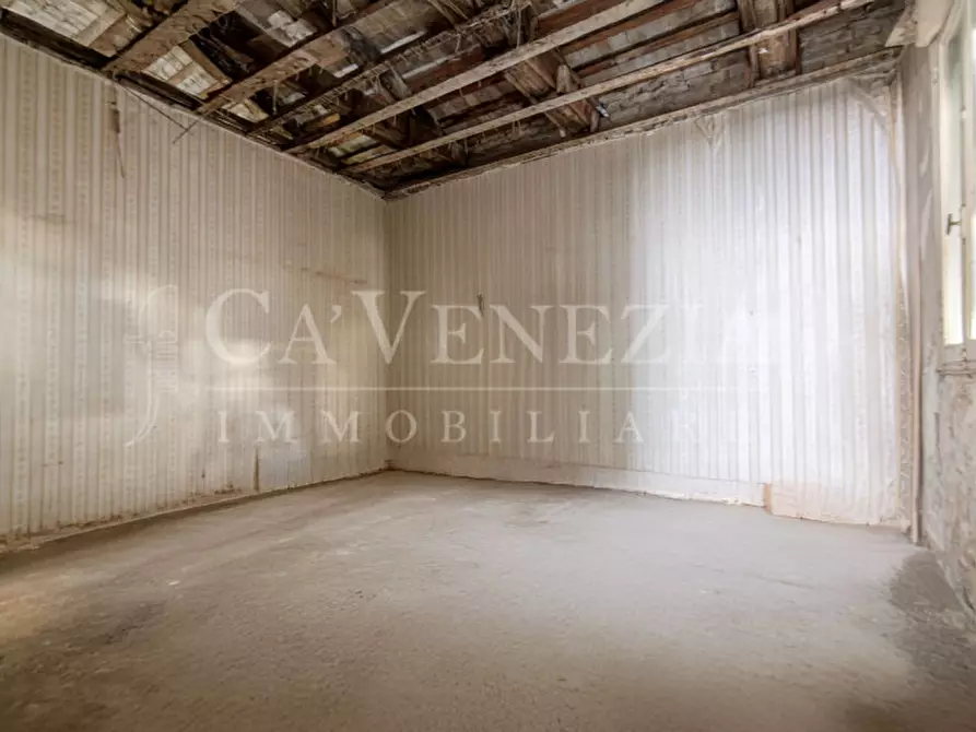 Immagine 5 di Appartamento in vendita  a Venezia