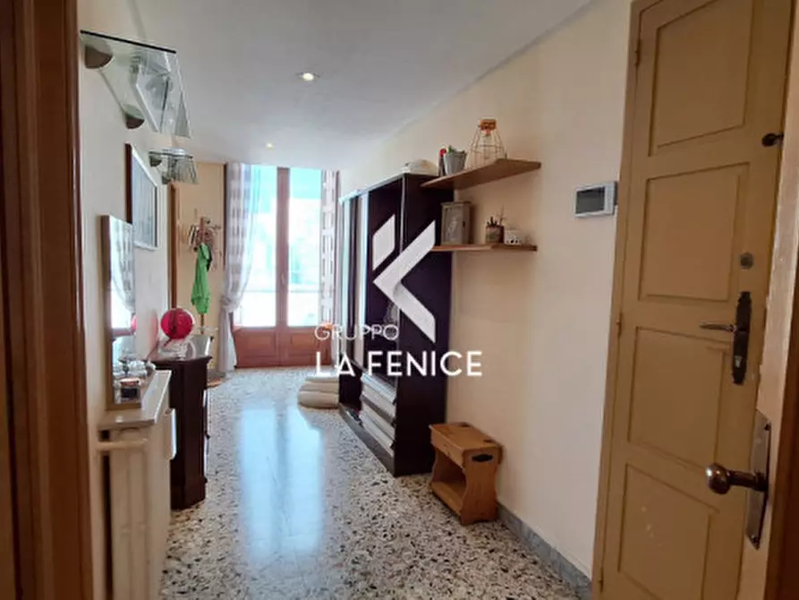 Immagine 10 di Appartamento in vendita  in Via Alberobello,25 a Locorotondo