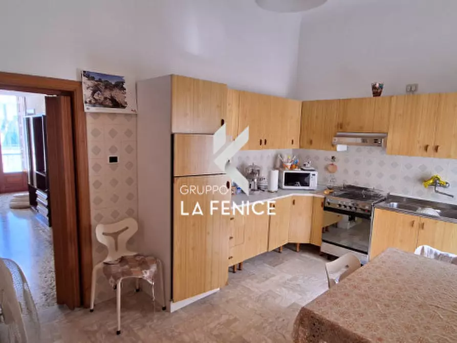 Immagine 12 di Appartamento in vendita  in Via Alberobello,25 a Locorotondo