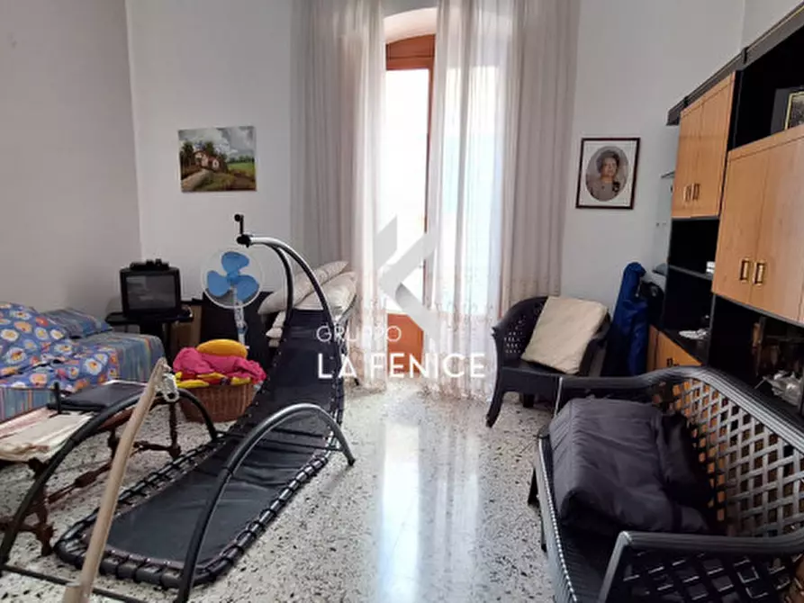 Immagine 30 di Appartamento in vendita  in Via Alberobello,25 a Locorotondo