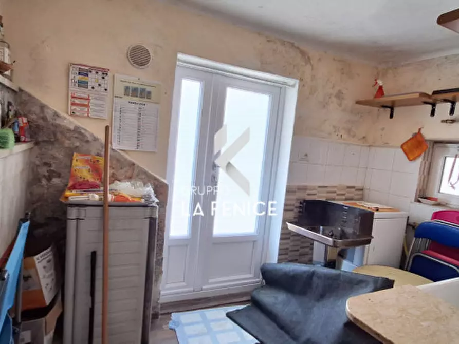 Immagine 42 di Appartamento in vendita  in Via Alberobello,25 a Locorotondo