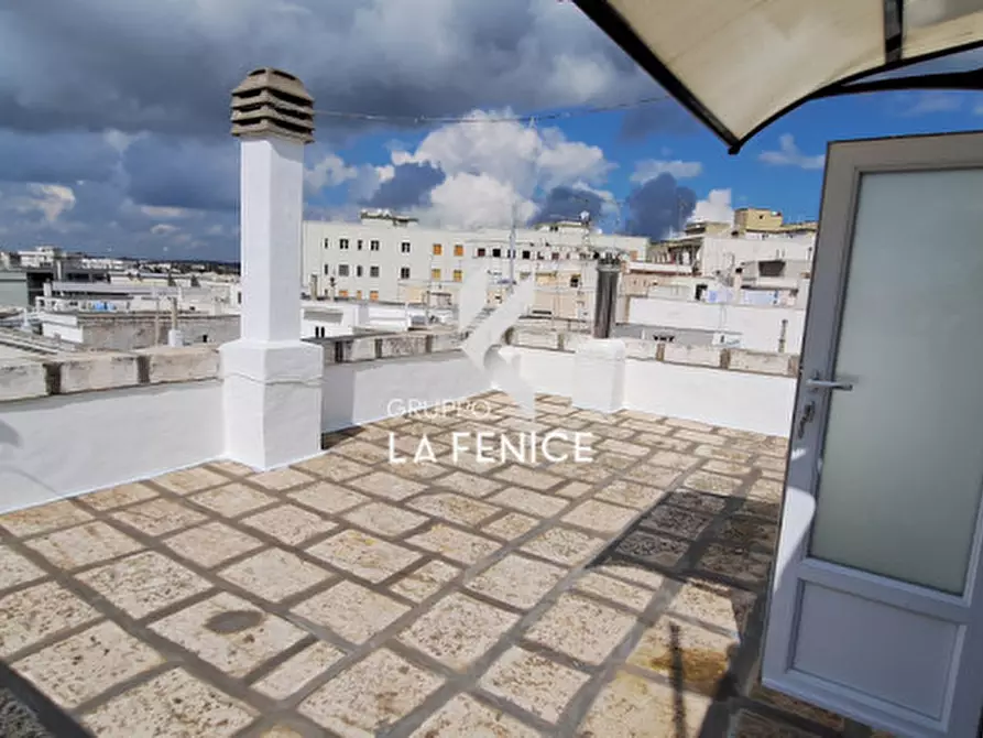 Immagine 45 di Appartamento in vendita  in Via Alberobello,25 a Locorotondo