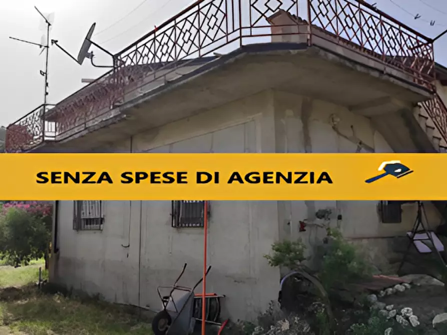 Immagine 2 di Villa in vendita  in C/da Canfuto a Bivona