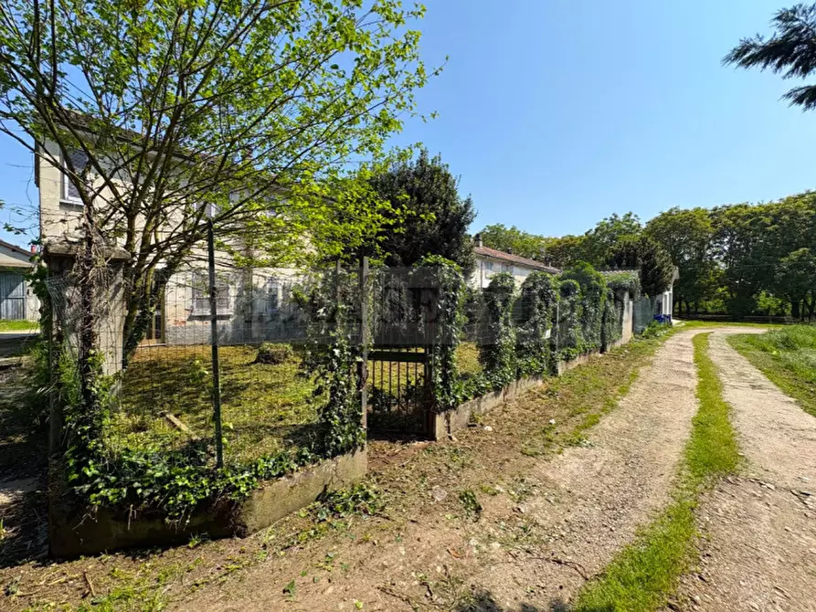 Immagine 2 di Casa indipendente in vendita  in via San Bernardino n° 13 a Mede