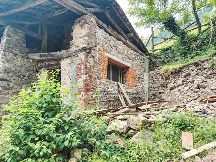 Immagine 17 di Rustico / casale in vendita  in Frazione Bertolotto a Grignasco
