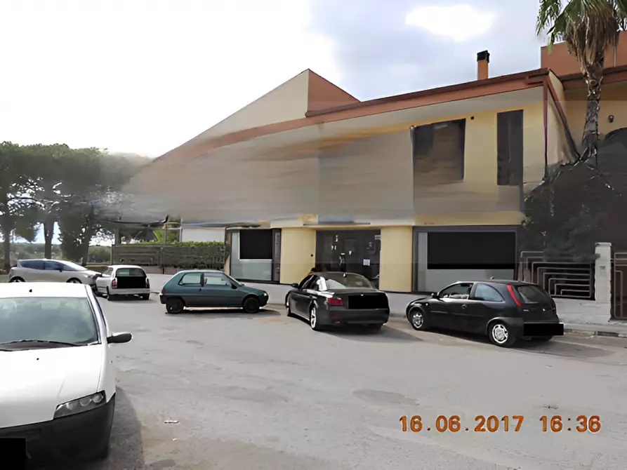 Immagine 8 di Appartamento in vendita  in Via dello Stadio, 2 a Montemesola