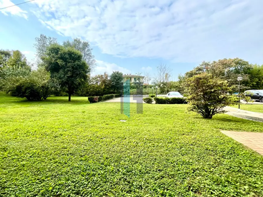 Immagine 29 di Appartamento in vendita  in via Ponte 17E a Brescia