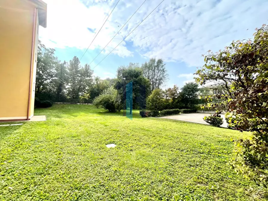 Immagine 30 di Appartamento in vendita  in via Ponte 17E a Brescia