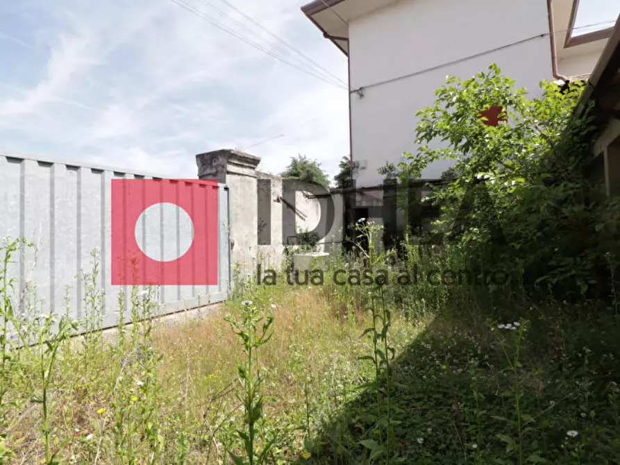 Immagine 21 di Appartamento in vendita  in Via Risorgimento a Trevignano