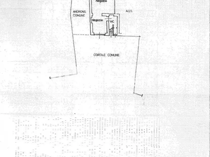 Immagine 1 di Negozio in affitto  in C.so Italia a Saronno
