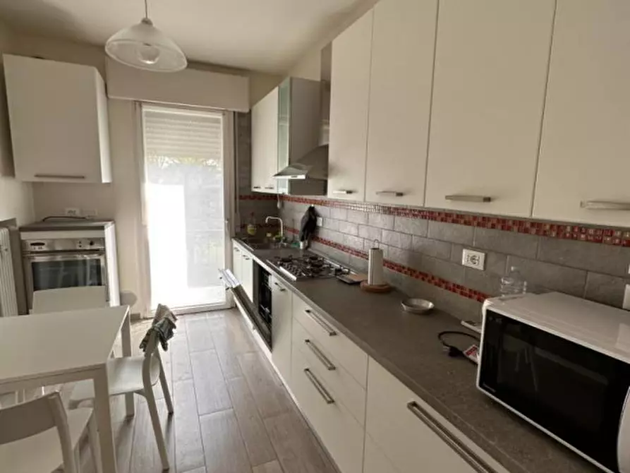 Immagine 1 di Camera in vendita  a Padova