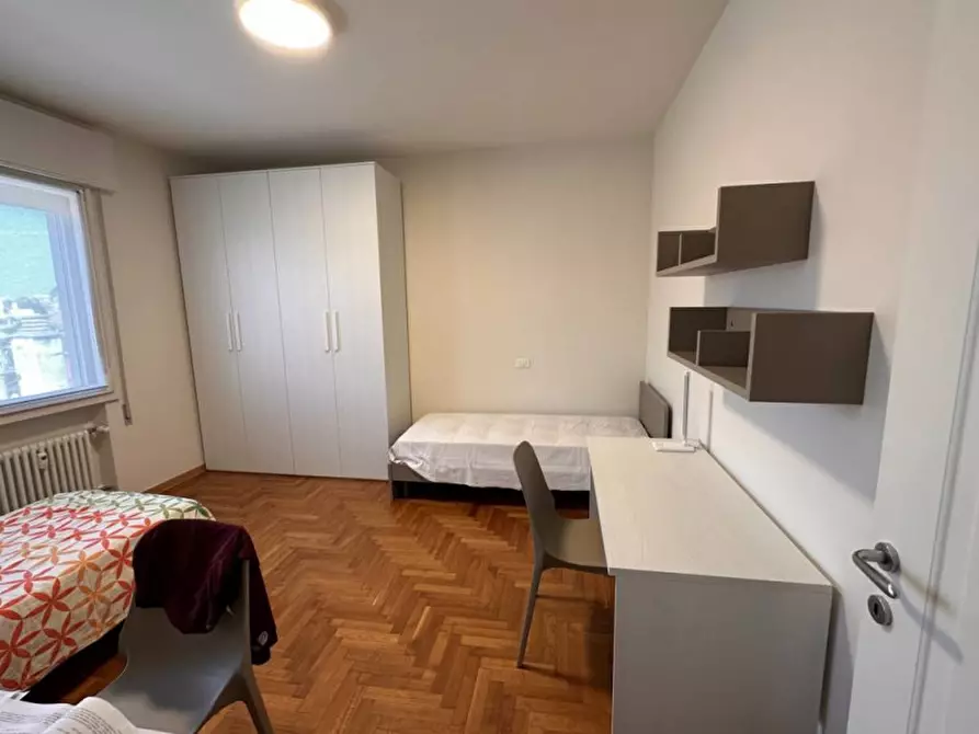 Immagine 5 di Camera in vendita  a Padova