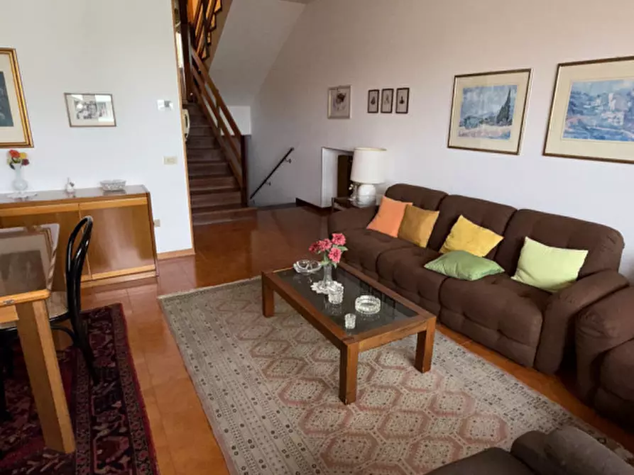 Immagine 2 di Appartamento in vendita  in Via delle Viole a Senigallia