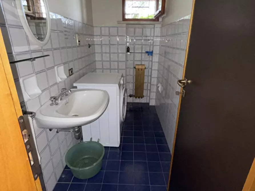 Immagine 4 di Appartamento in vendita  in Via delle Viole a Senigallia