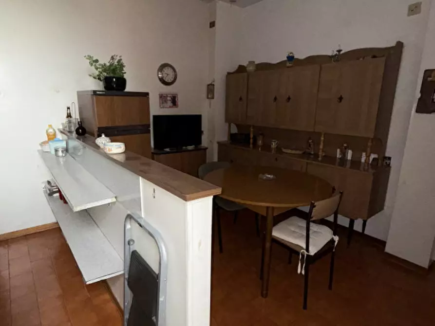 Immagine 5 di Appartamento in vendita  in Via delle Viole a Senigallia